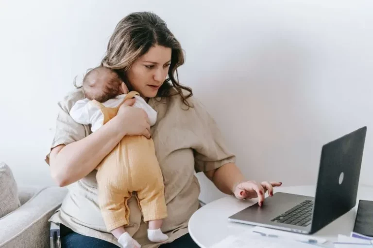 Postpartum Mental Health preventing postpartum depression and postpartum anxiety therapy